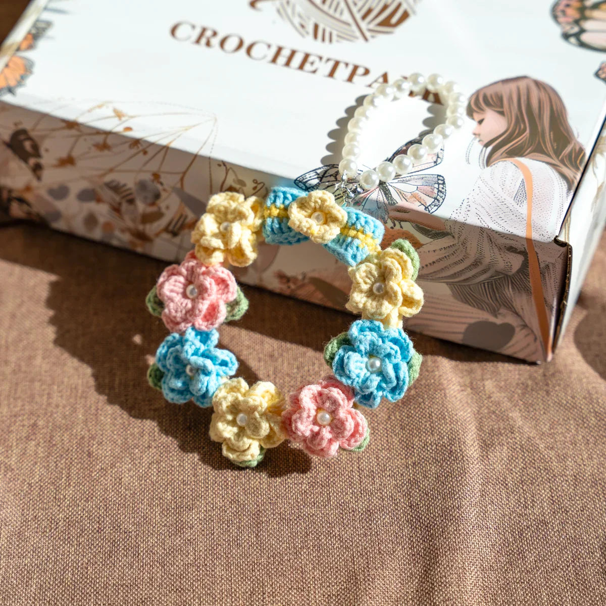 Crocheted mini wreath (finished)